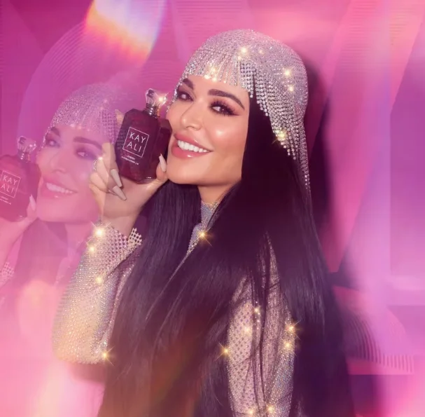 คายาลี ยัม เกรป ปอร์เพิล-เรด โอ เดอ ทอยเลตต์ (3.5 ออนซ์ / 125 มล.)