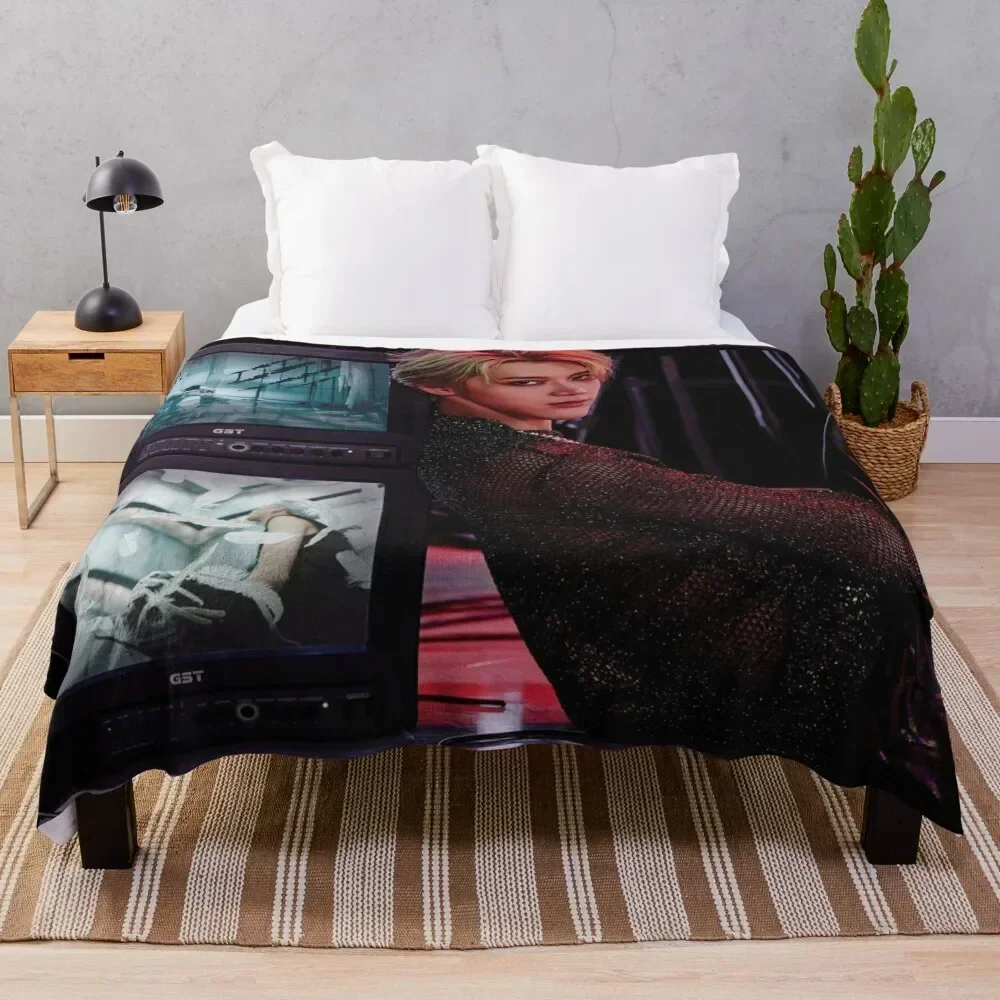 

WayV Ten (the controller) Throw Blanket Ultra Soft Flannel Fleece Blanket for All Seasons