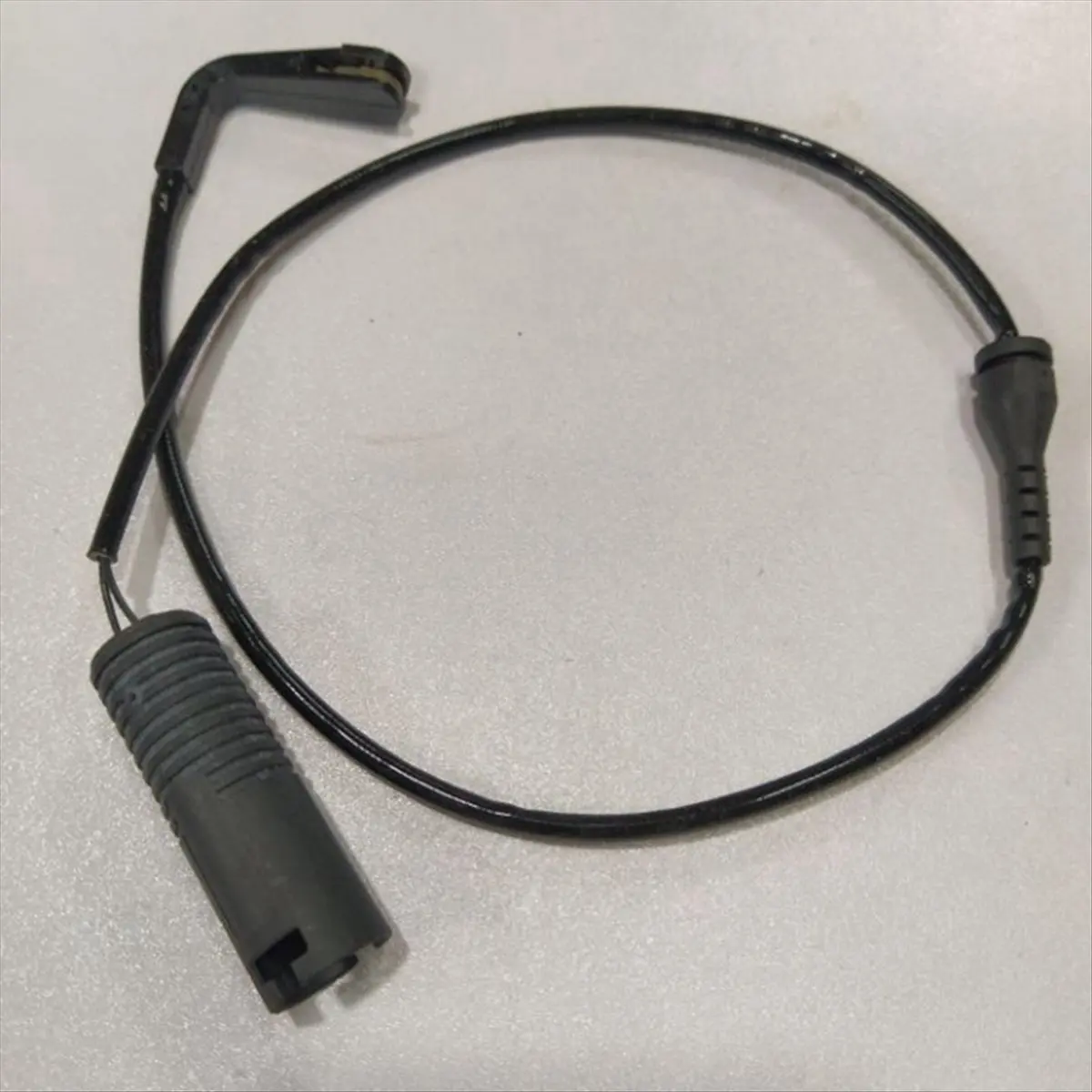 #28Y 1 Pair Front Rear Brake Pad Wear Sensor Kit for BMW 5 Series,34351163066,(plastic)