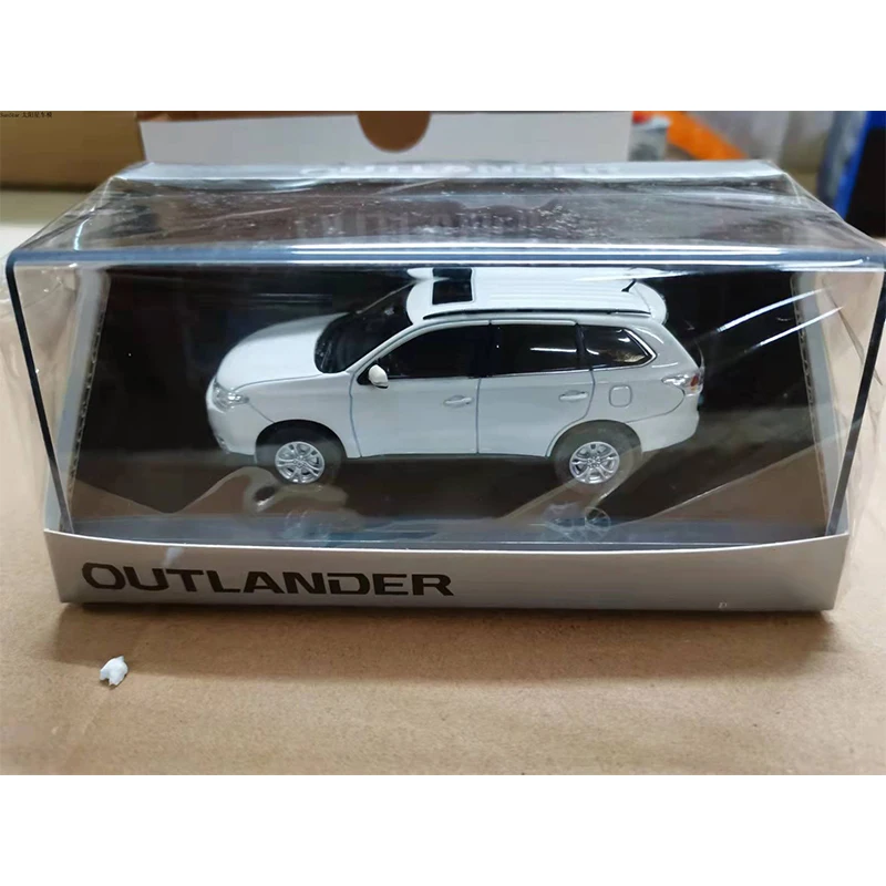 1:43 Scale Outlander Alloy Simulation Car Model Diecast Vehicle Gift Collectible Adult Child Souvenir Staic Display Boys Toys