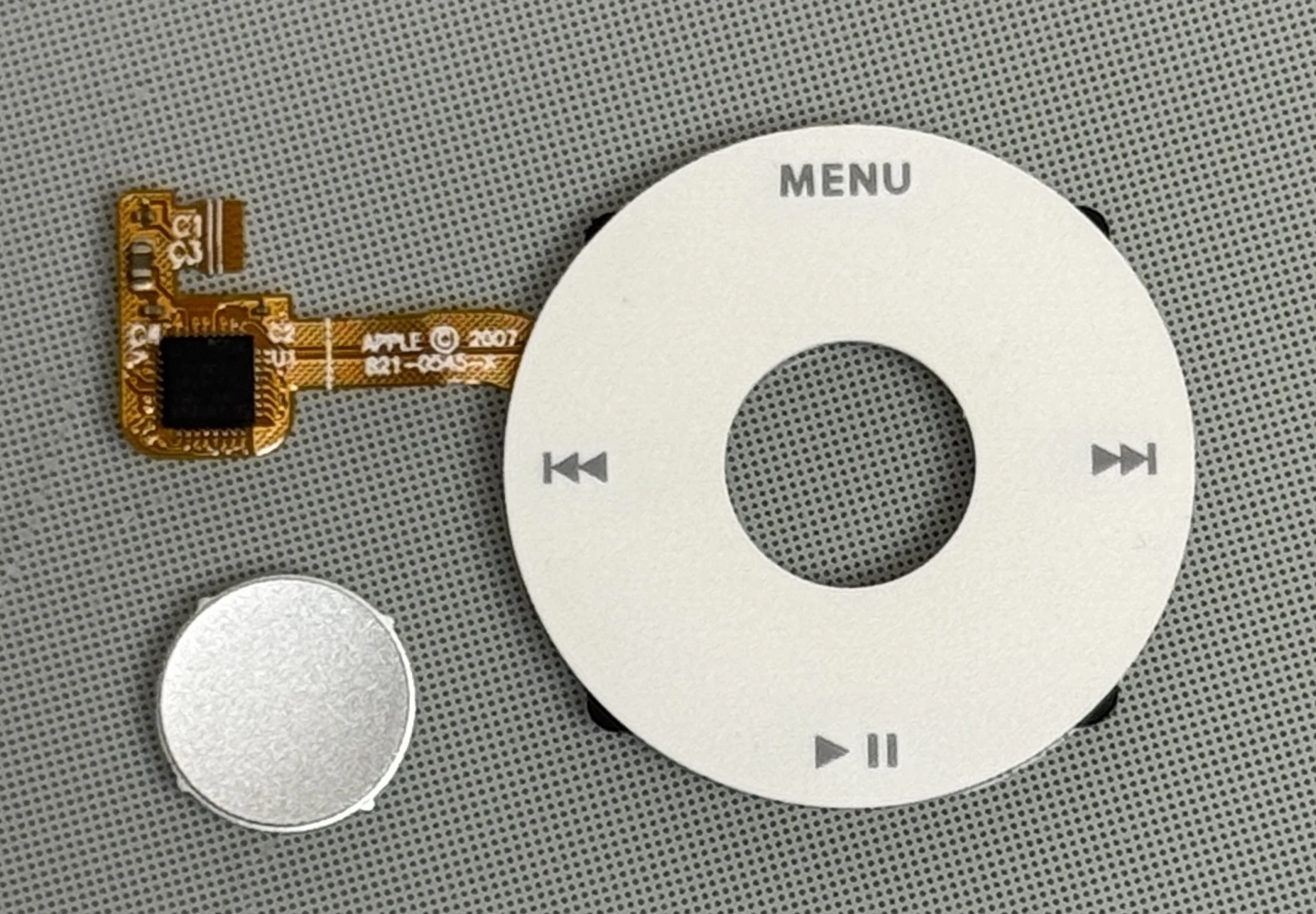 iPod Classic シルバー クリックホイール 革命を起こしたクリックホイールはもう見納め「さようなら、iPod
