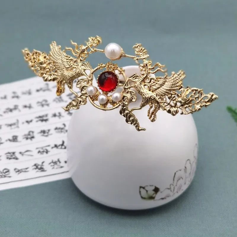 Vintage Chinese Style Phoenix Design Hair Crown Gold Electroplated Faux Pearl Red Gem Decor For Hanfu Wedding Cosplay Headwear