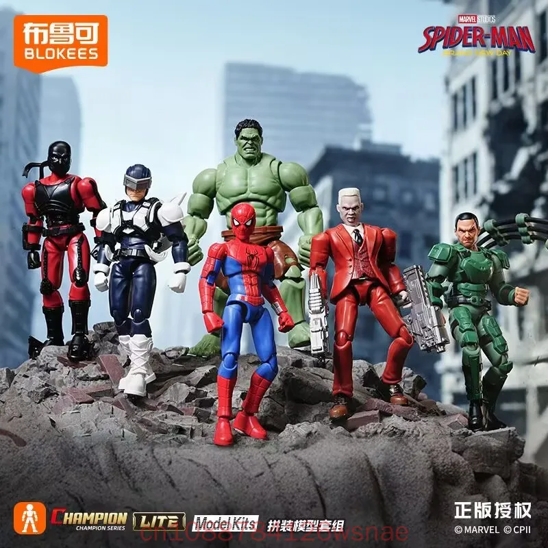 Marvel Heroes: Serie A Brand-New Day Vol.1 Blokees Marvel en Stock, Figuras de Acción de Spider-Man de Clase Campeón, 4 Figuras Articuladas y Ensamblables