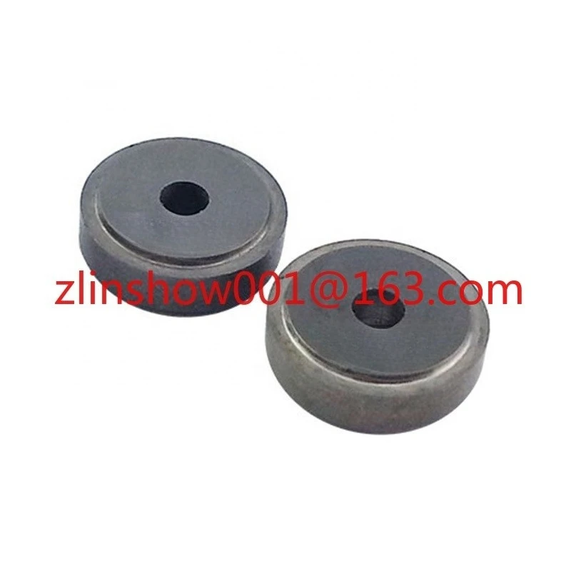 ROLLER, REAR, LOWER ROLLER GUIDE， for GERBER XLC7000/Z7 CUTTER PARTS