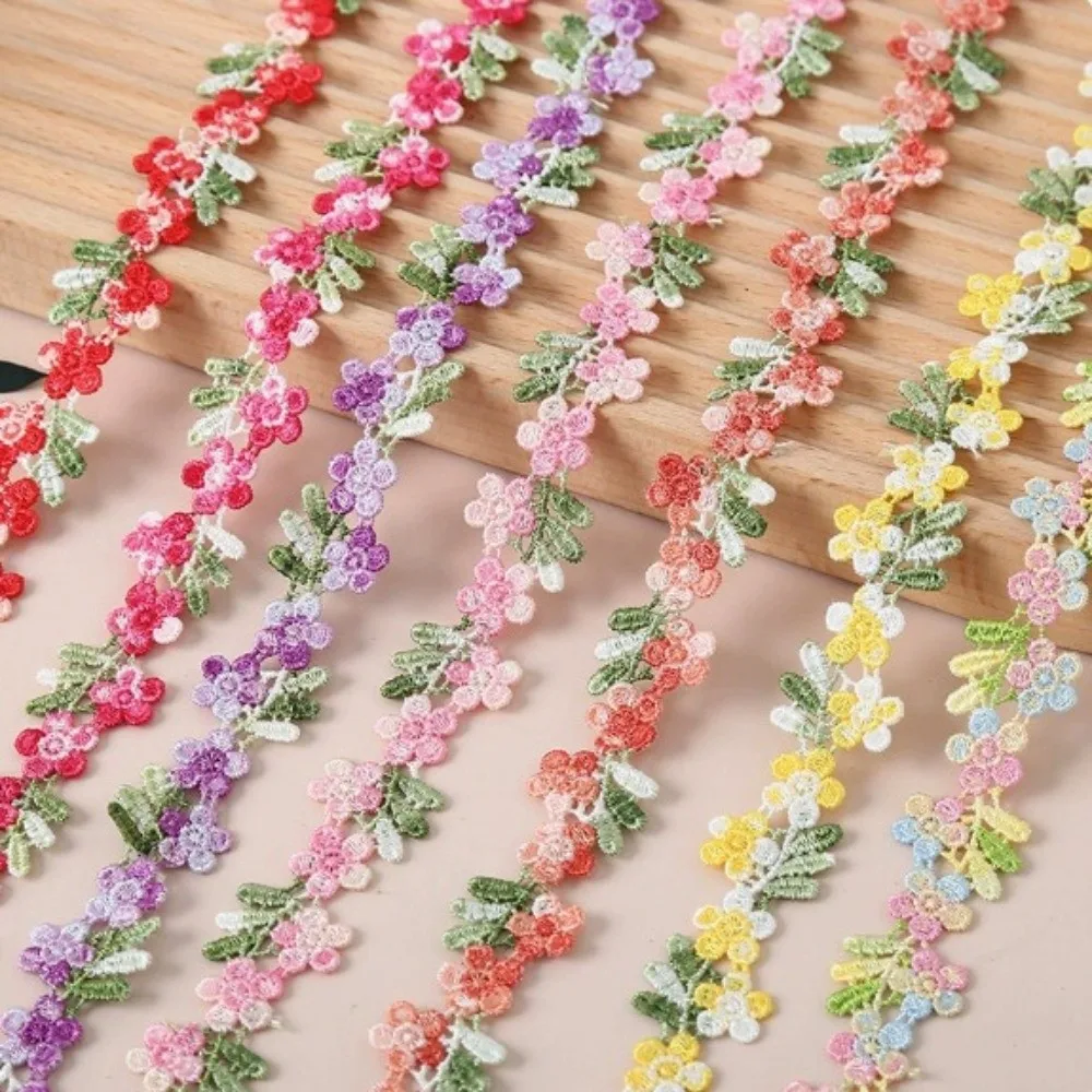 2cm Wide Flower Lace Trim Polyester Thread Water-soluble Embroidered Lace Trim Embroidered Pattern Soft Fabric