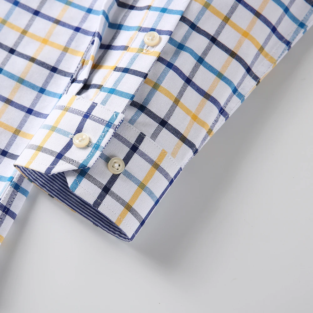 メンズトレンディなチェック柄ストライプラペルカラーデザインコットンドレスシャツ、長袖カジュアルボタンアップ通勤シャツ春/秋用
