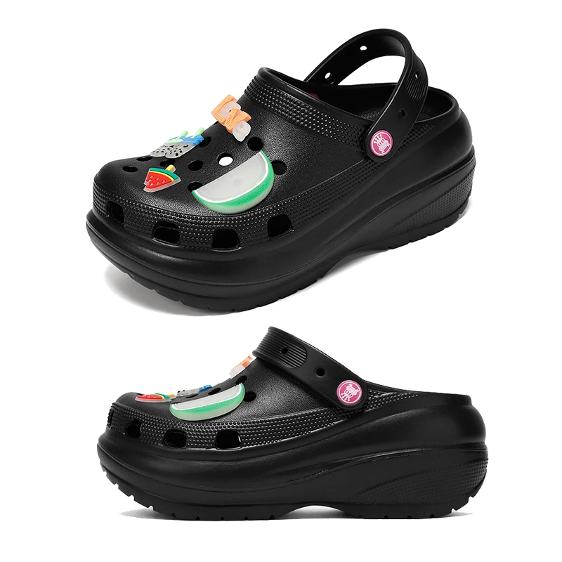 2023 nuove scarpe con foro per suola spessa 8CM estate da donna Solid Cute Candy sandali e pantofole fai da te aumentano le scarpe da spiaggia