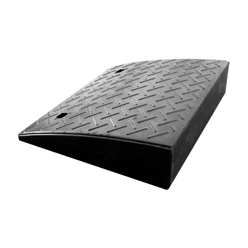 High Pressure Resistance Wheelchair Parking Driveway Ramp Durable Rubber Speed Bumps For Vehicle Curb Access