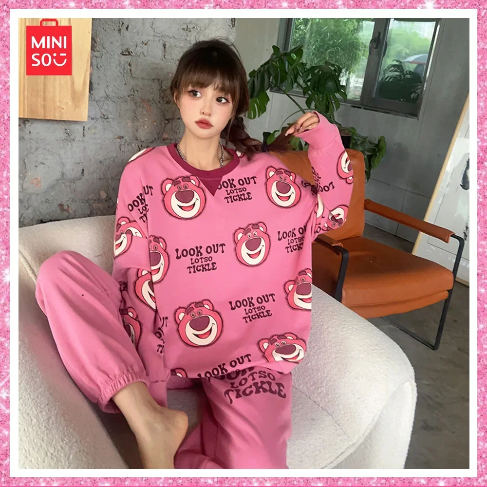

Miniso, новая мультяшная лотса, модная Милая крутая Пижама с круглым вырезом для девочек, комплект из 2 предметов, осенняя свободная одежда для отдыха, рождественский подарок