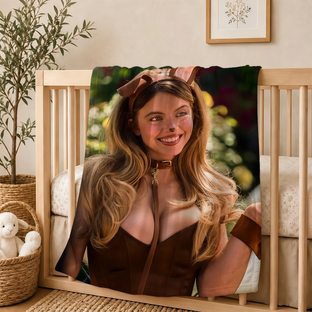 Sydney Sweeney Euphoria Tv Blanket For Soft Warm Knee For Bedroom Living Room Bed Sofa Camping Picnic Office Gift Throw