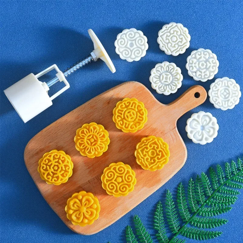 Hot 7pcs Fondant Mooncake Mold Biscuits Mold Flower Shaped Cookie Cutter Moon Cake Plunger Decorating Tools Baking Kitchen Tool