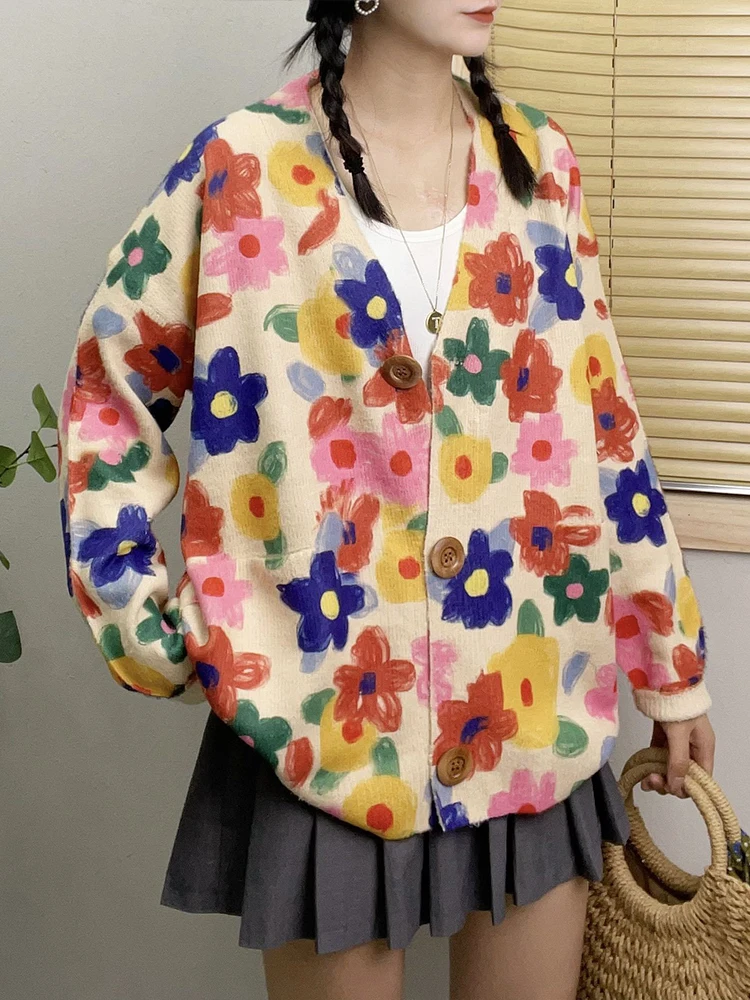 Zimowe damskie luksusowe swetry 2023. Moda damska Plus Size Printed Cardigans Ladies Loose Warm Leisure Floral V Neck Clothing
