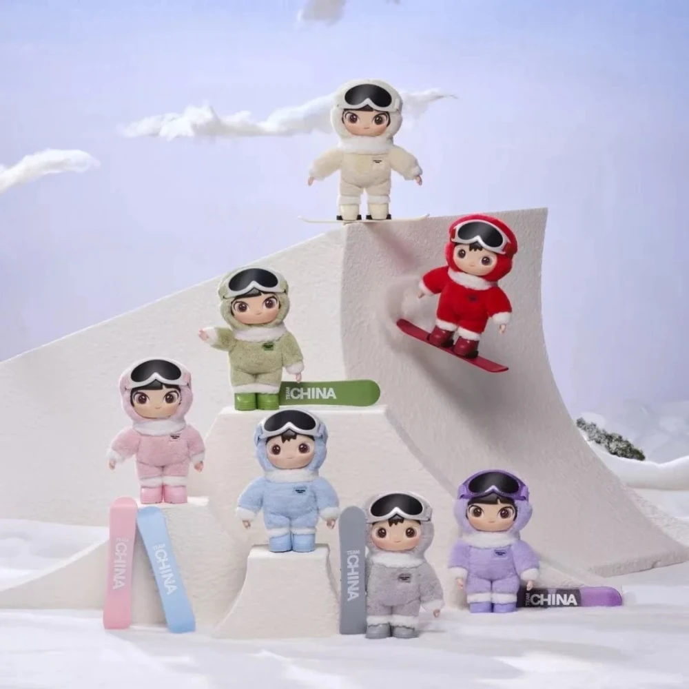 

Коллекционная виниловая фигурка-подвеска Team China Winter Glory Series: милый настольный декор, модный сюрприз-бокс, игрушка-сюрприз в подарочной упаковке