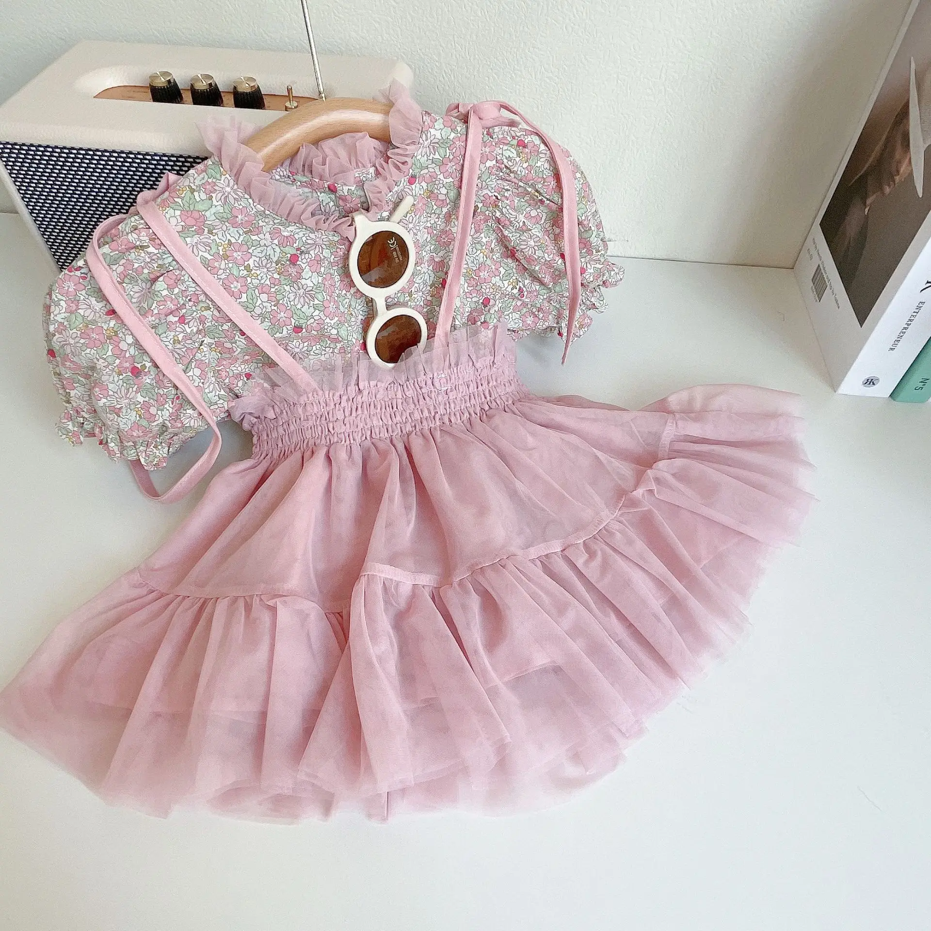 Girls Clothing Sets 2023 Summer New Girls' Cute Blossom Top+Strap Half Skirt Set Pastoral Princess Style Children Girls Clothes