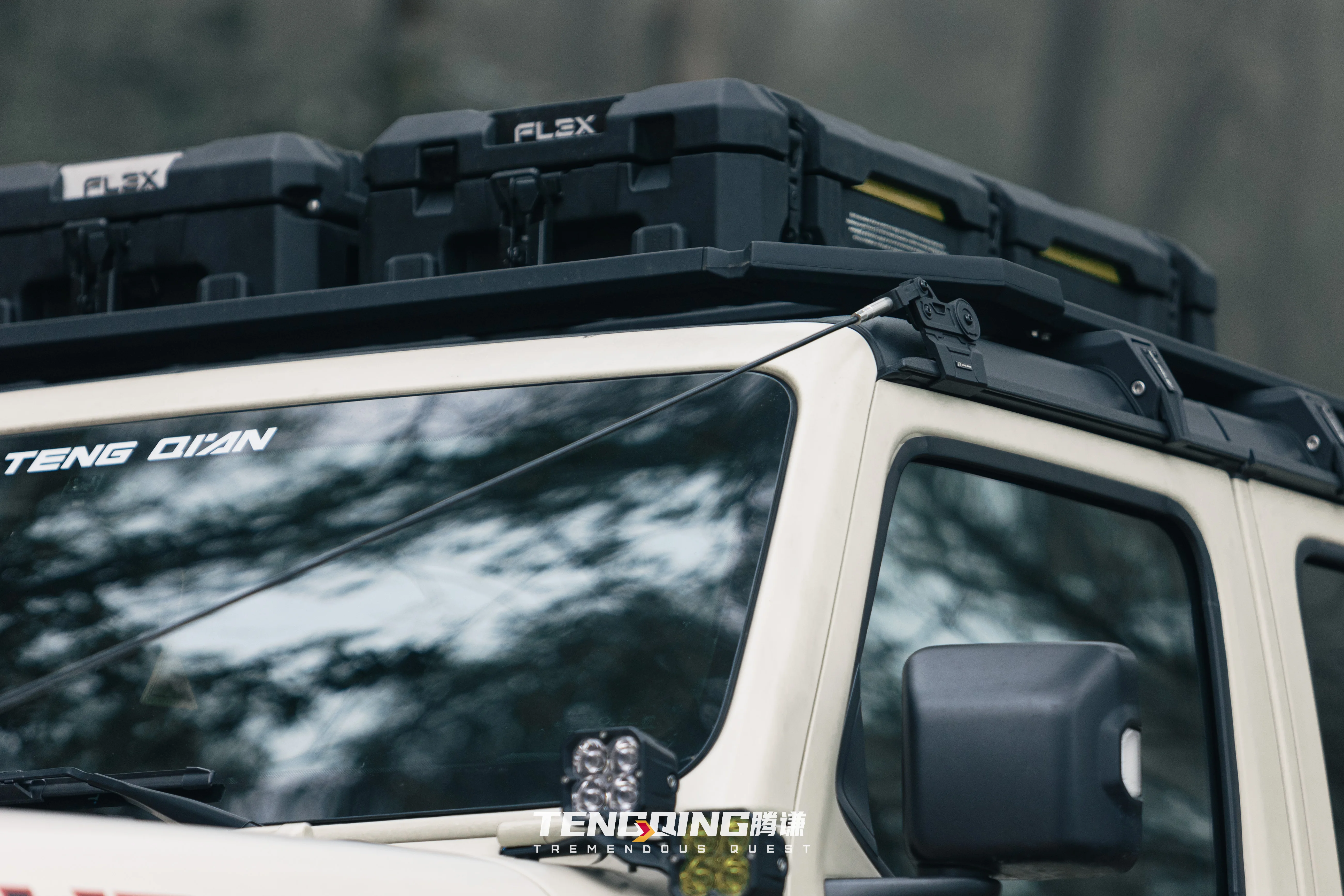 JL Wrangler Gladiator JT Vehicle Adjustable Limb Riser Kit with No-drill Quick Release Branch Separator