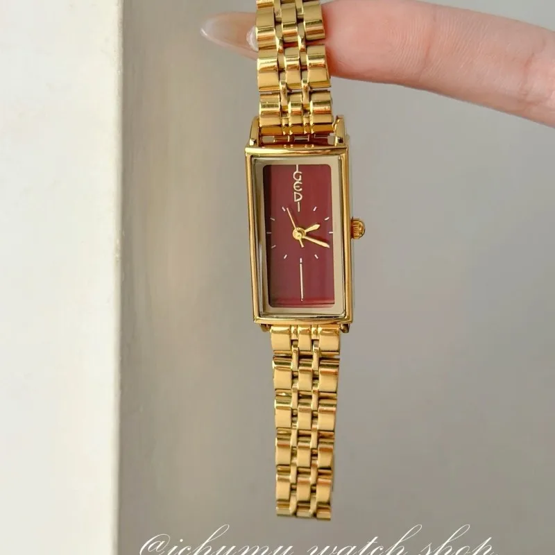 

Watch Women's Light Luxury Niche Women's Steel Belt Square Simple Temperament Advanced Sense Waterproof