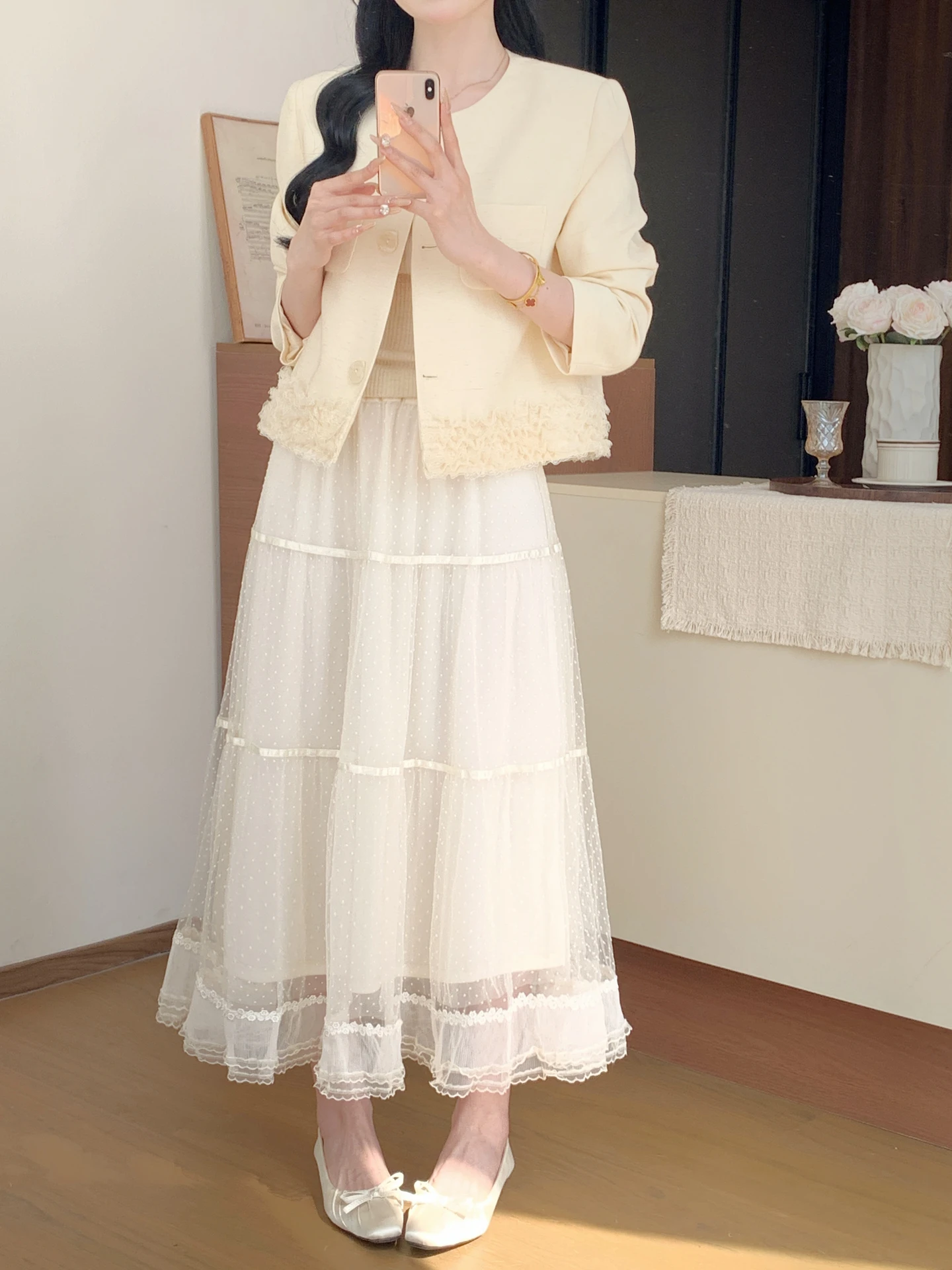 

Юбка-полусолнце Sweet Style белого цвета с высокой талией, приталенная, А-силуэт, оригинальный дизайн, сетчатая, корейская версия, из полиэстера