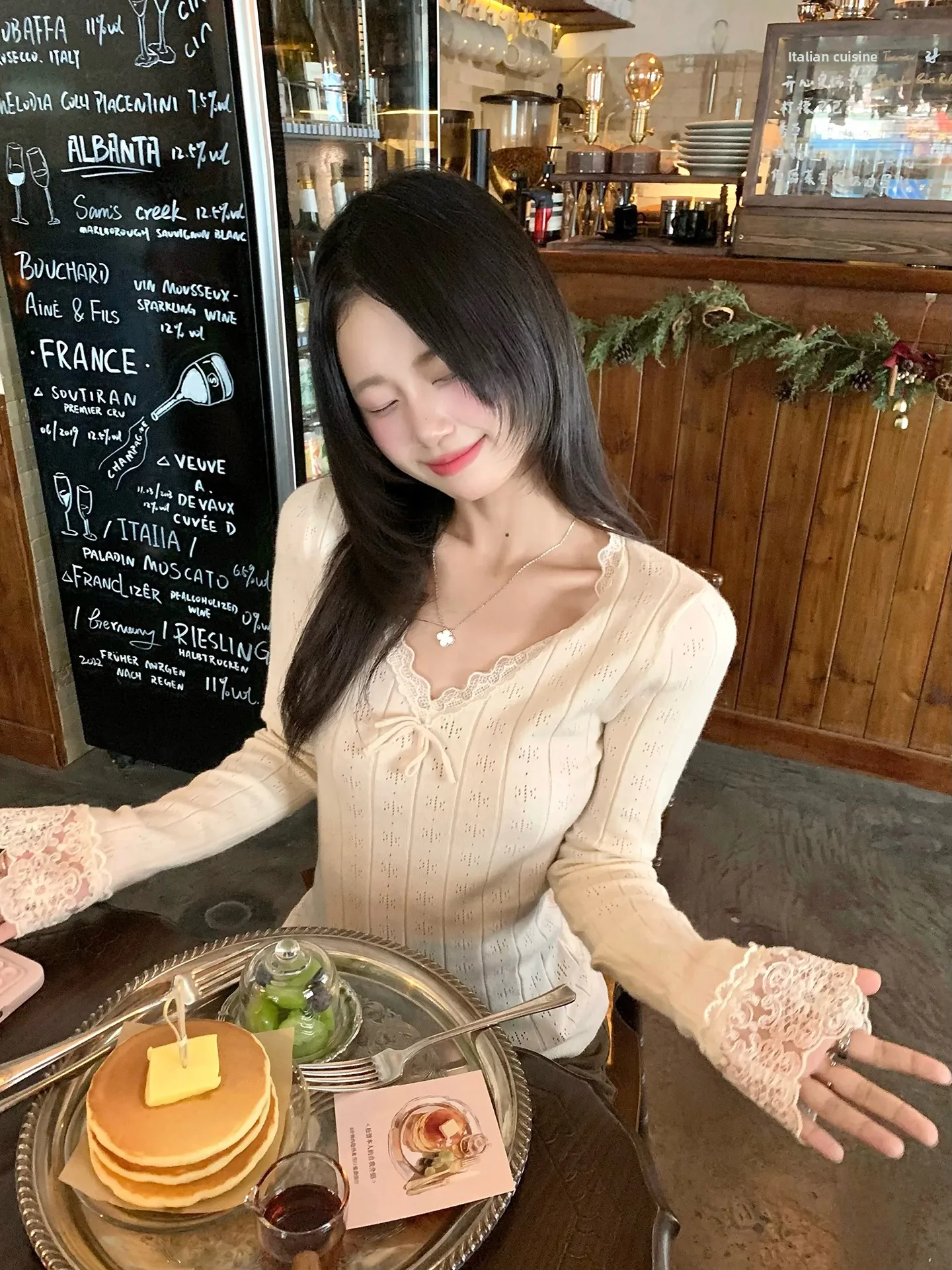 

Women's Lace Knitted Sweater Slim Fit Inner Wear Beautiful Top Korean Sle Autumn Faion Sensation V-Ne Long Sve