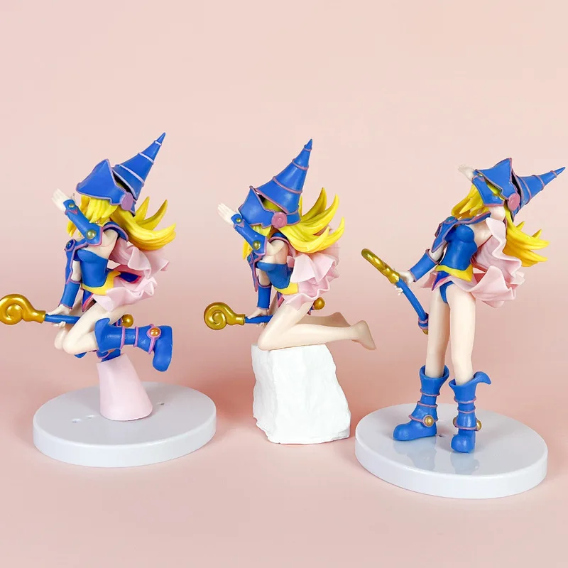 อะนิเมะ Duel Monsters Garage Kit Black Magician Girl Action Figure Dark Magician Girl Pvc รุ่นรถเดสก์ท็อปเครื่องประดับตุ๊กตาน่ารักของเล่น