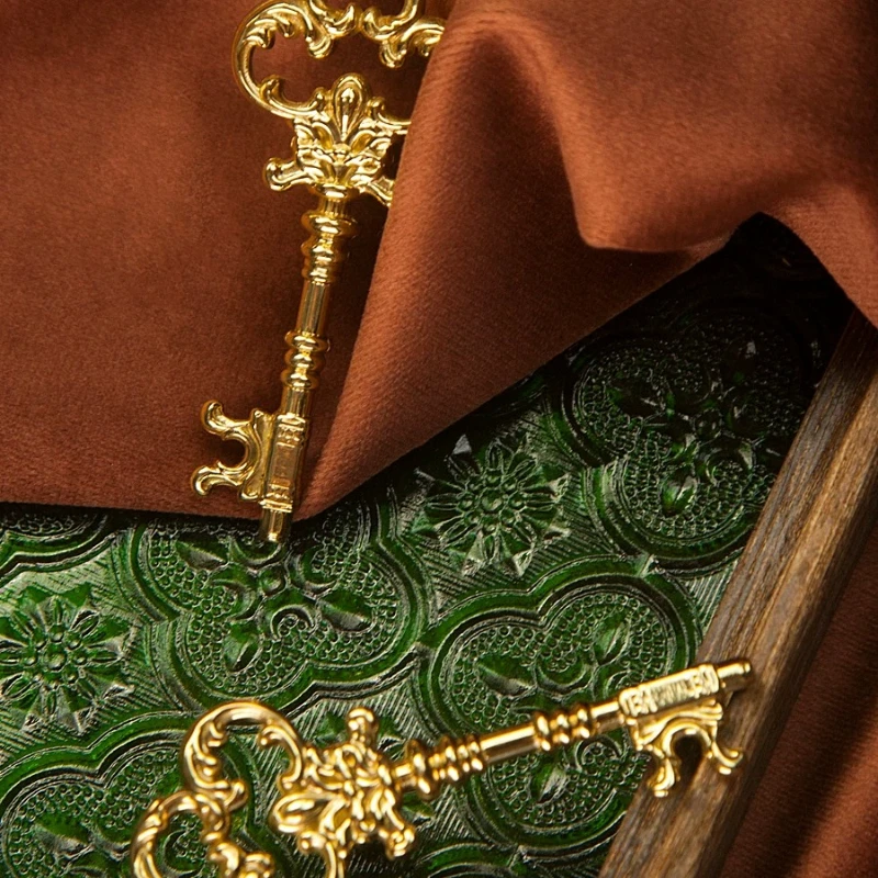 Medieval style bright gold brass key handle Nordic light luxury retro wardrobe door drawer cabinet handle