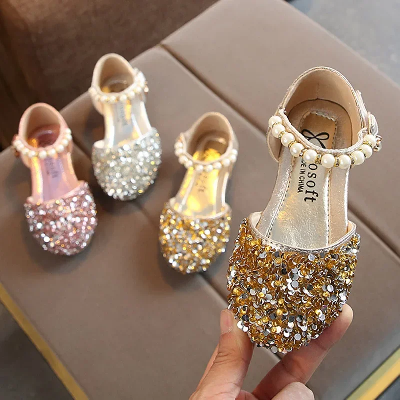 Scarpe estive per ragazze Perline Mary Janes Flats Scarpe da principessa Fling Scarpe da ballo per bambini Sandali per bambini Scarpe da sposa per