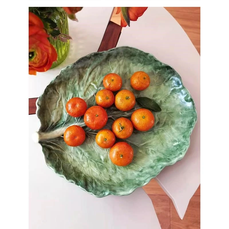 Ceramic hand painted underglaze color fruit salad plate European living room decoration pieces cabbage leaf decorative