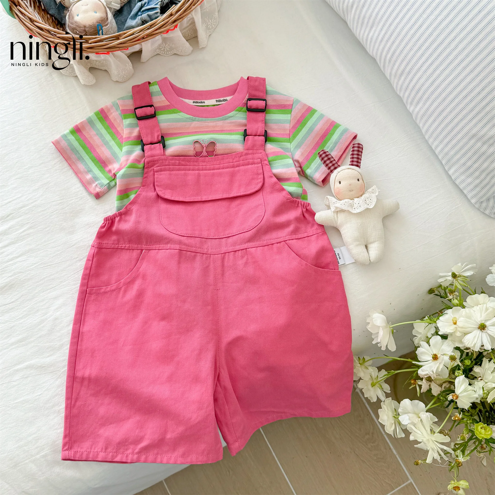 Girls' unique and beautiful summer outfit, new shoulder pants two-piece set, children's clothing summer outfit