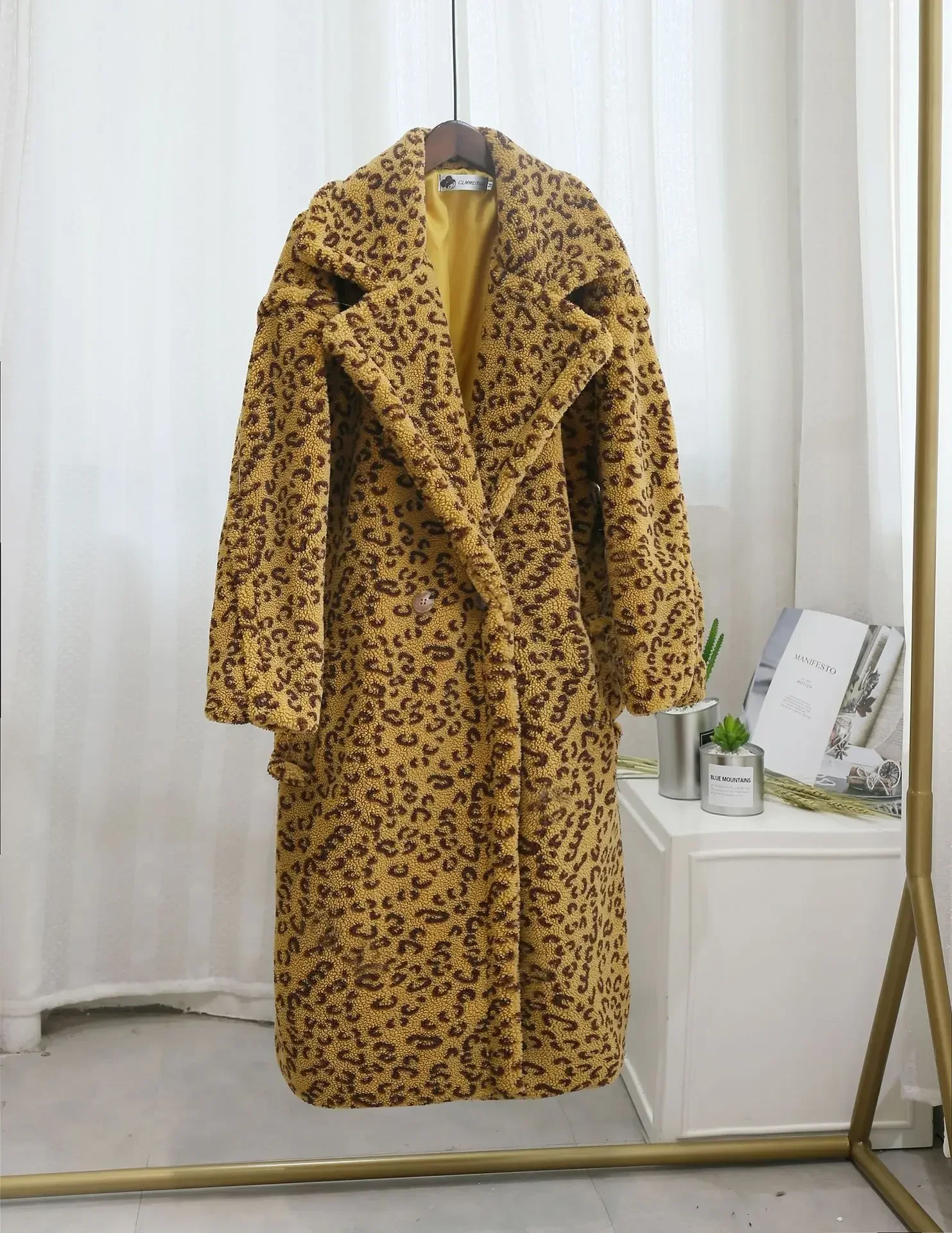 Leopard Coats  New Women Faux Fur Coat Luxury Winter Warm Plush Jacket Fashion artificial fur Women\'s outwear High Quality