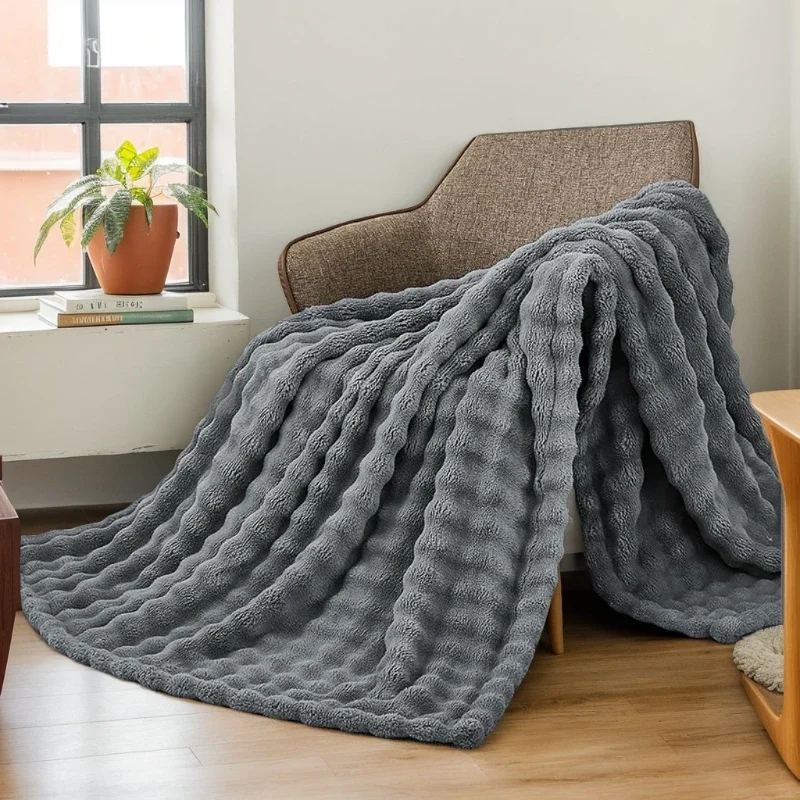 

Solid Color Imitation Rabbit Hair Bubble Fleece Wrapped with Single Double-sided Seasons General Soft Air Conditioning Blanket