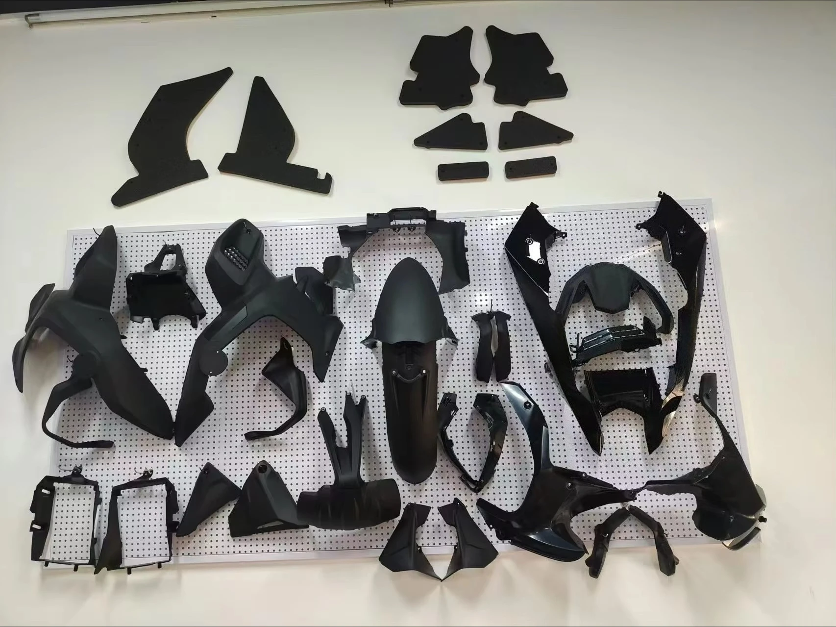 

Motorcycle Fairing ABS Plastic for F1200S ADV 1250 2012 2013 2014 2015 2016 2017 2018 Fairing Kit