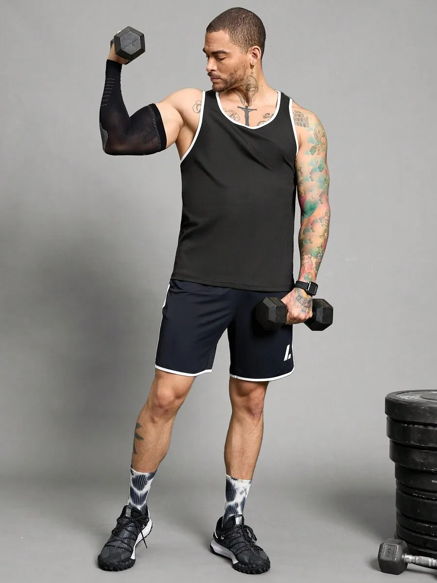 

Mens Black Contrast Trim Sleeveless Round Neck Sports Tank Top For Workout