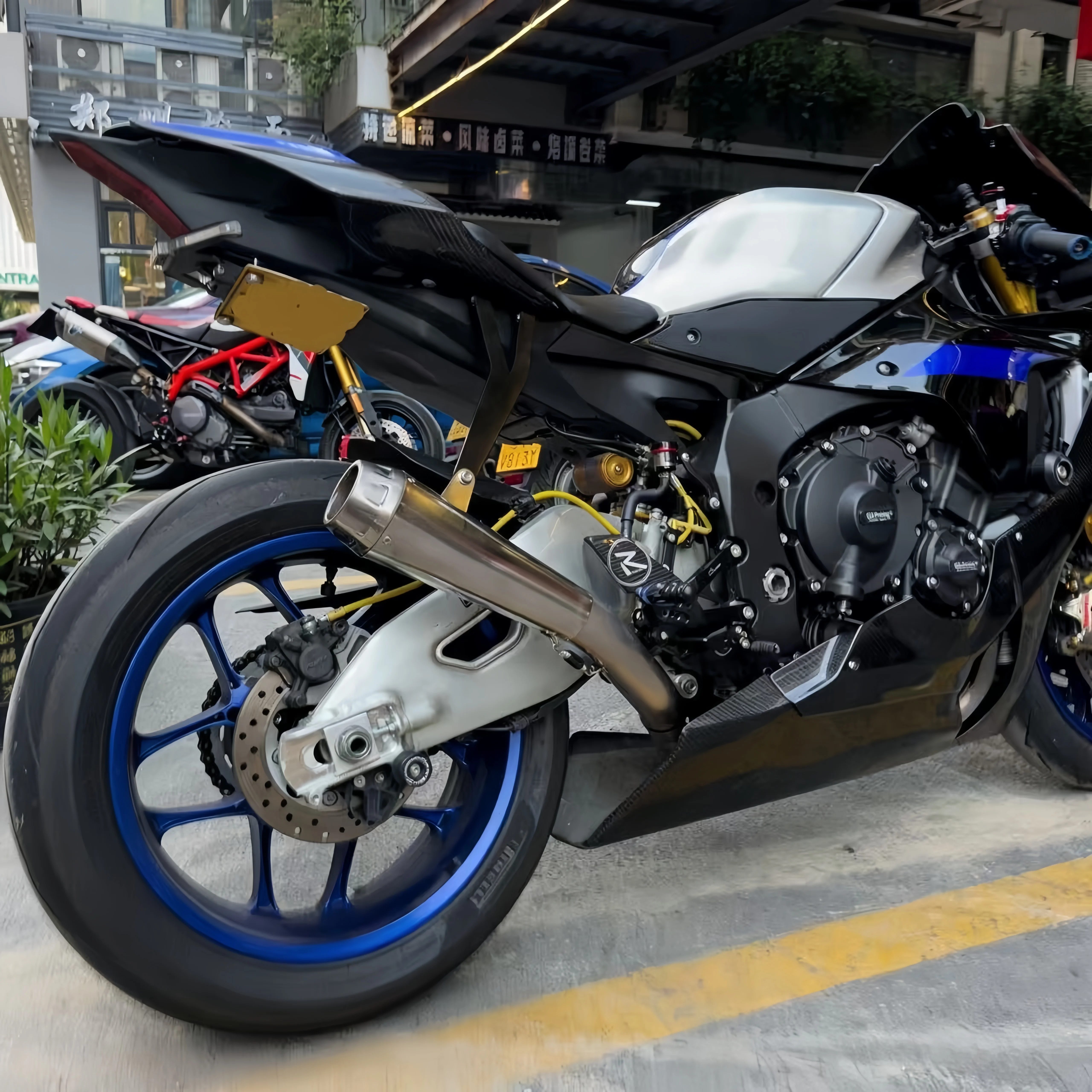 Motorcycle exhaust kit for Yam - Model Kit Yamaha R1 review and price
