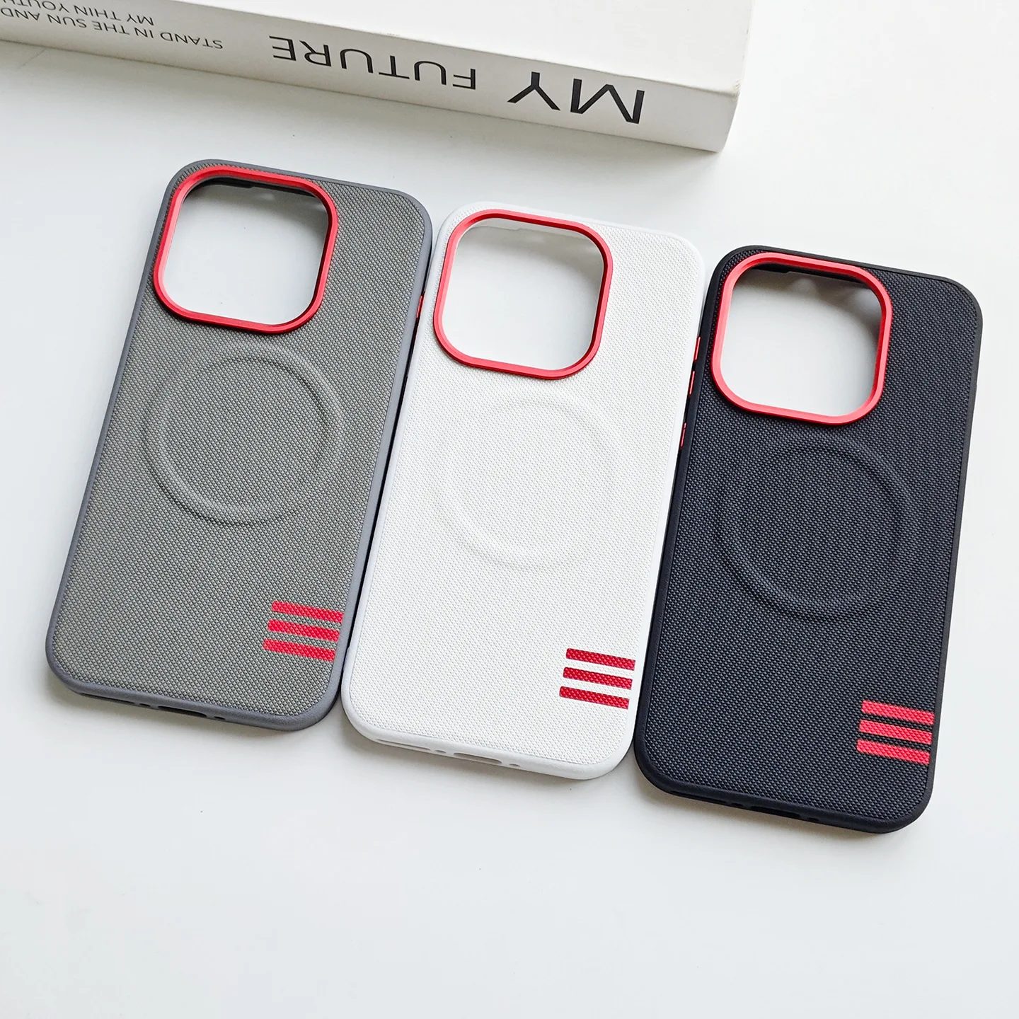 Etui na OnePlus 15T 15R 15 13T 13S 13R 13, trzy paski, magnetyczne zamknięcie, luksusowa skóra, przyjemne w dotyku, odporne na upadki, futerał ochronny.