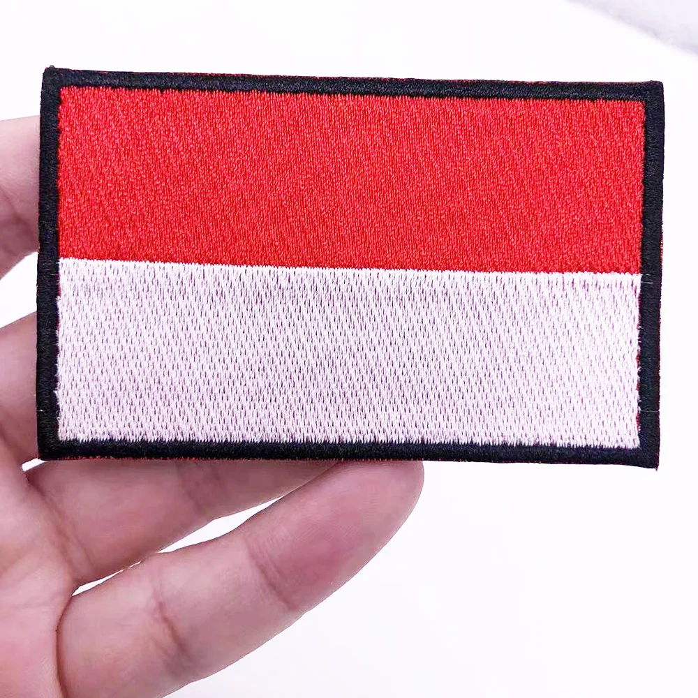 1PC Flaga Indonezji Naszywki na ramię Naszywka bordir z haczykiem i pętelką setrika pada bordir lencana strip militer