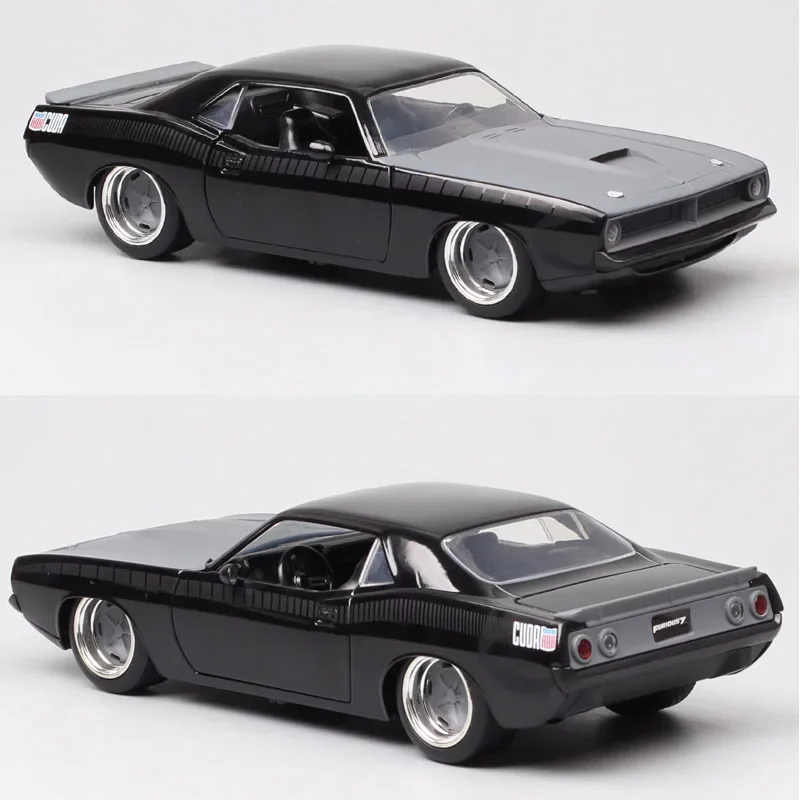 1:24 1973 Plymouth Barracuda Scale Vintage Diecast Toy Vehicle Metal Pony Auto Muscle Racing Car Model Collectibles J18