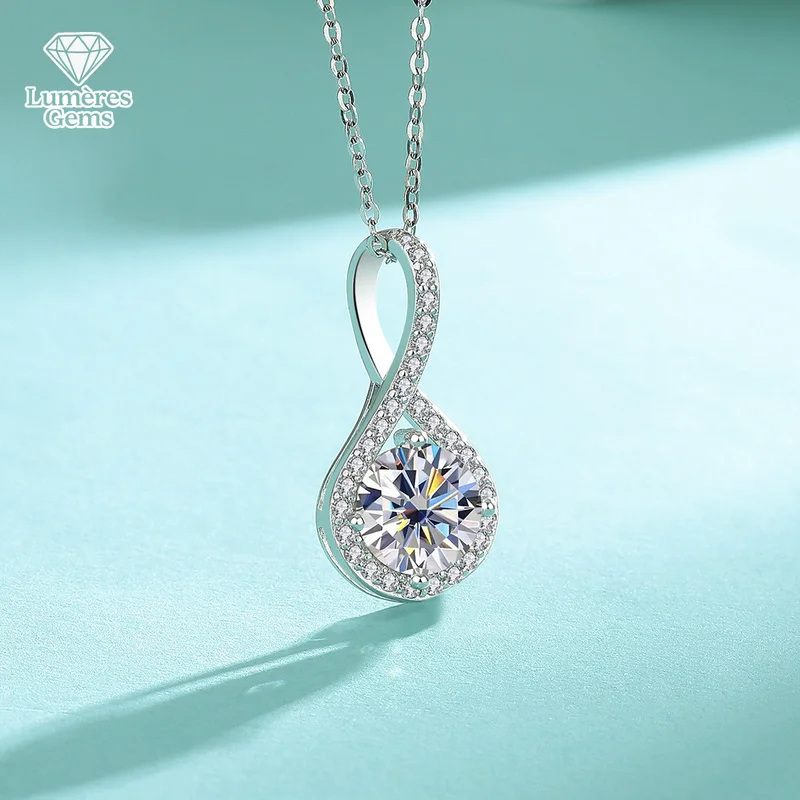 LumièRe Gems Platinum PT950 Seven Color Moissanite Crafted With Natural Diamonds - Ideal For Luxury Wedding Party Gifts