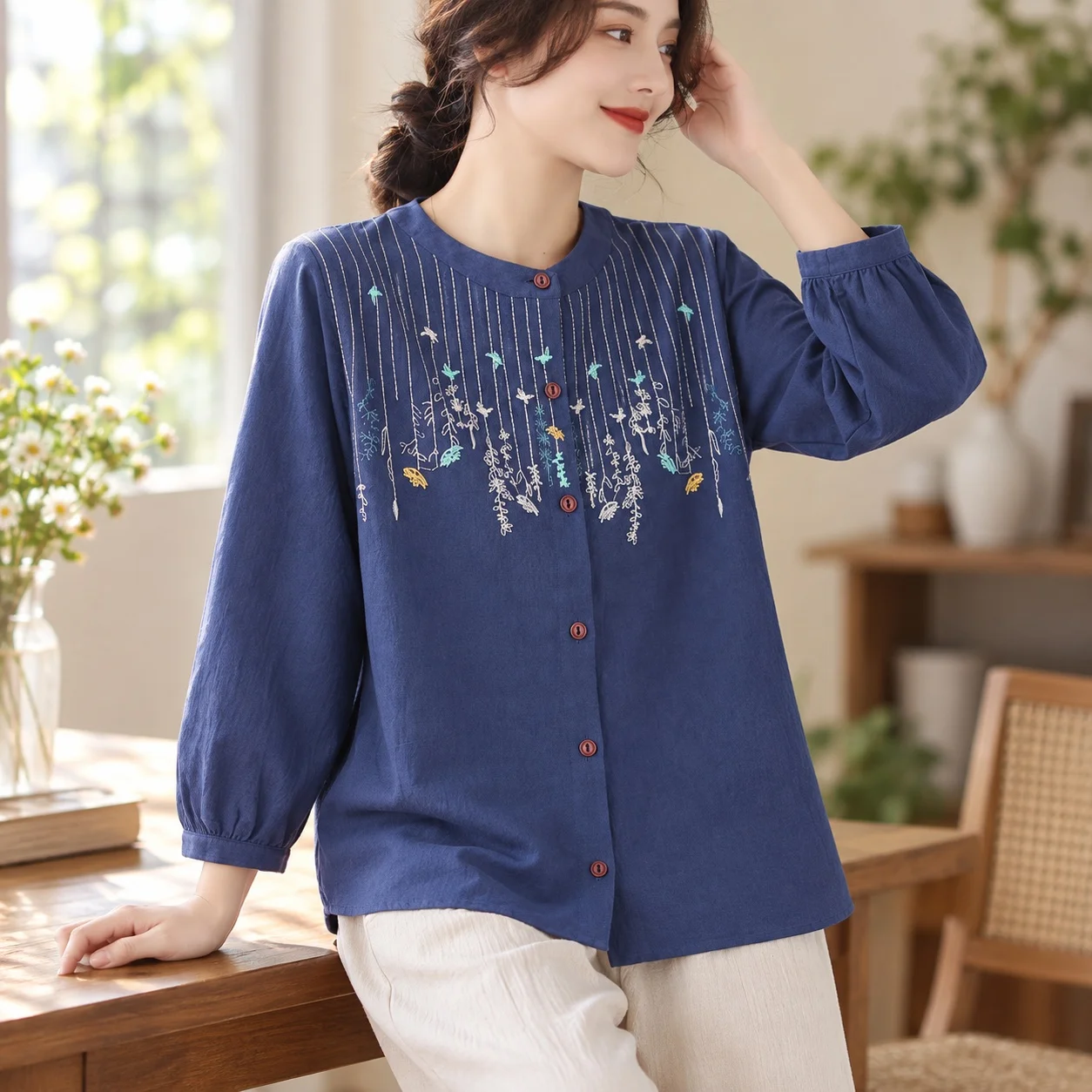 Round Neck Long Sleeve Shirt Regular Fit Elegant Women Shirt with Daily Lolita Spring Private Ladylike Embroidery Regular Sleeve