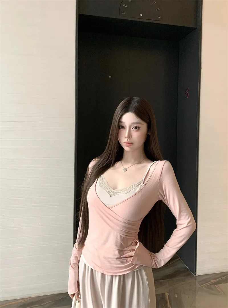 Sexy Lace Crop Top Women's Long Sleeve Base Shirt Cross Design Early Autumn Slim Fit T-Shirt Casual Wear for Young Girls