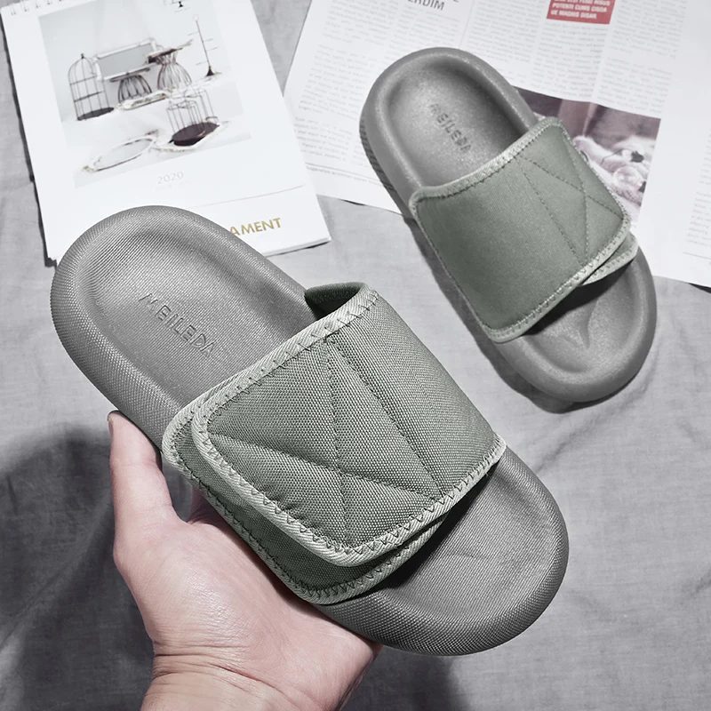 Summer Non Slip Lightweight Soft Unisex Slides Women Outdoor Indoor House Shoes Man Fashion Slippers Solid Beach Sandals