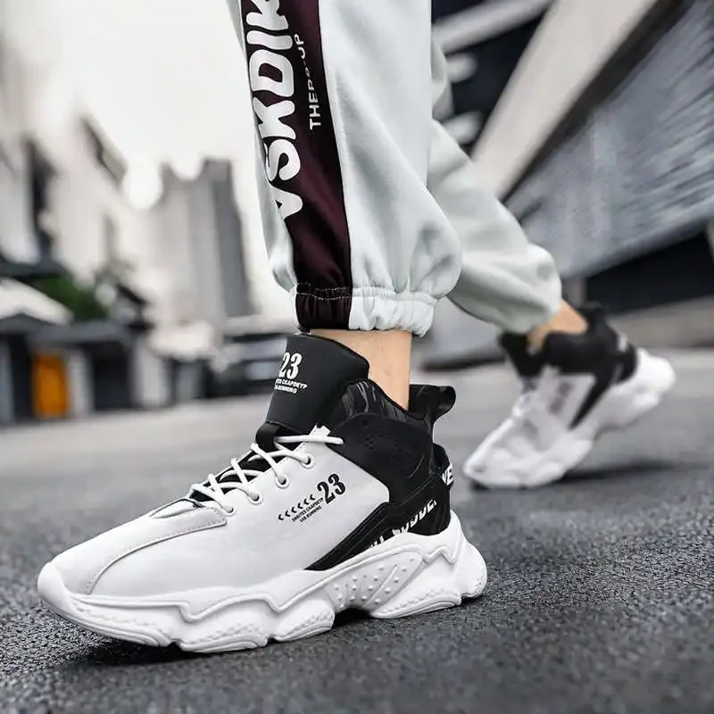 أحذية تهوية بمقاس خاص أحذية بدون كعب للرجال أحذية رياضية أصلية أصلية للعام الجديد دروبشيبينغ رياضية للتخليص الرياضي