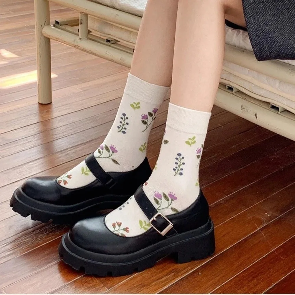 1 Pair Cute Elegant Women Tabi Socks Japanese Style Breathable Harajuku Socks Flower Pattern Comfortable Split Toe Socks