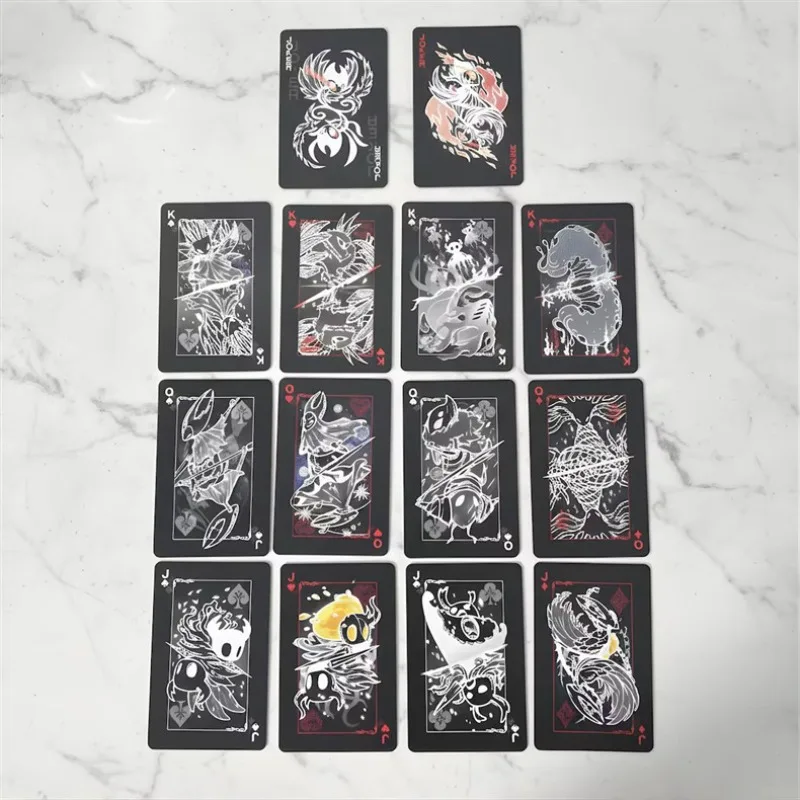 Hollow Knight Standard-Pokerkarten-Set, Schwarz-Weiß-Spielkarten, tragbares, kreatives Brettspiel, Geschenk-Sammlung – Detail 15