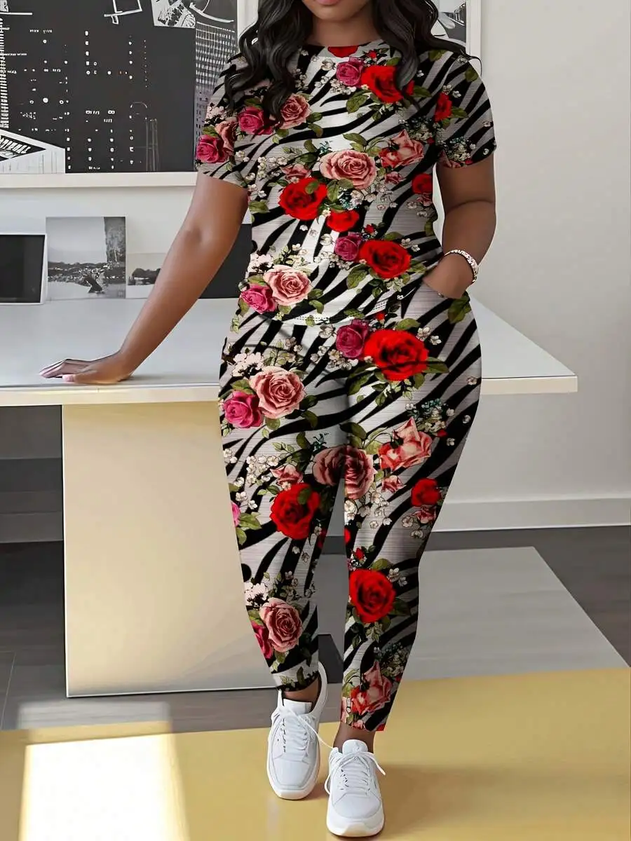 

2pcs Floral And Stripe Print Plus Size Women Short Sleeve T-Shirt With Pants Set Round Neck Casual Outfit