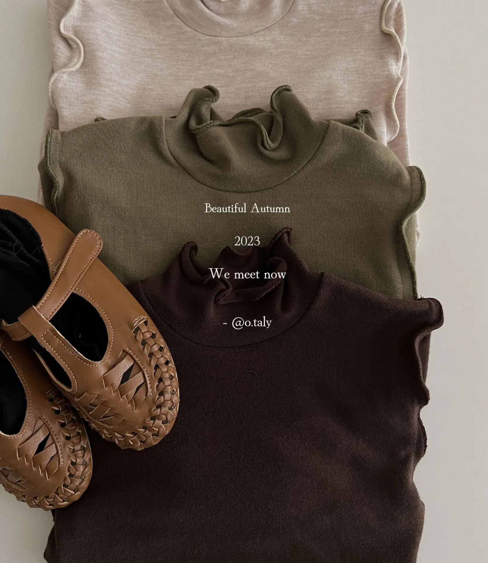 

Girls Clothes New 2023 Fashion High Quaqlity Fashion Cotton Tops Children Spring & Autumn Solid Color Sweet Kids Coloth