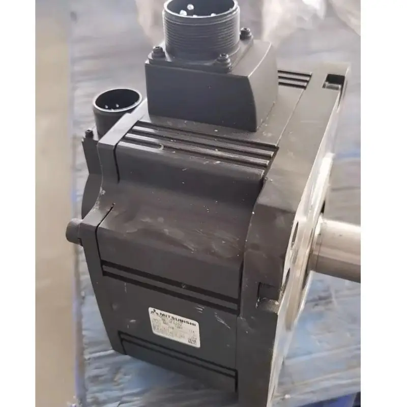 

HC-SFS202 HC SFS202 second-hand servo motor，normal function tested OK