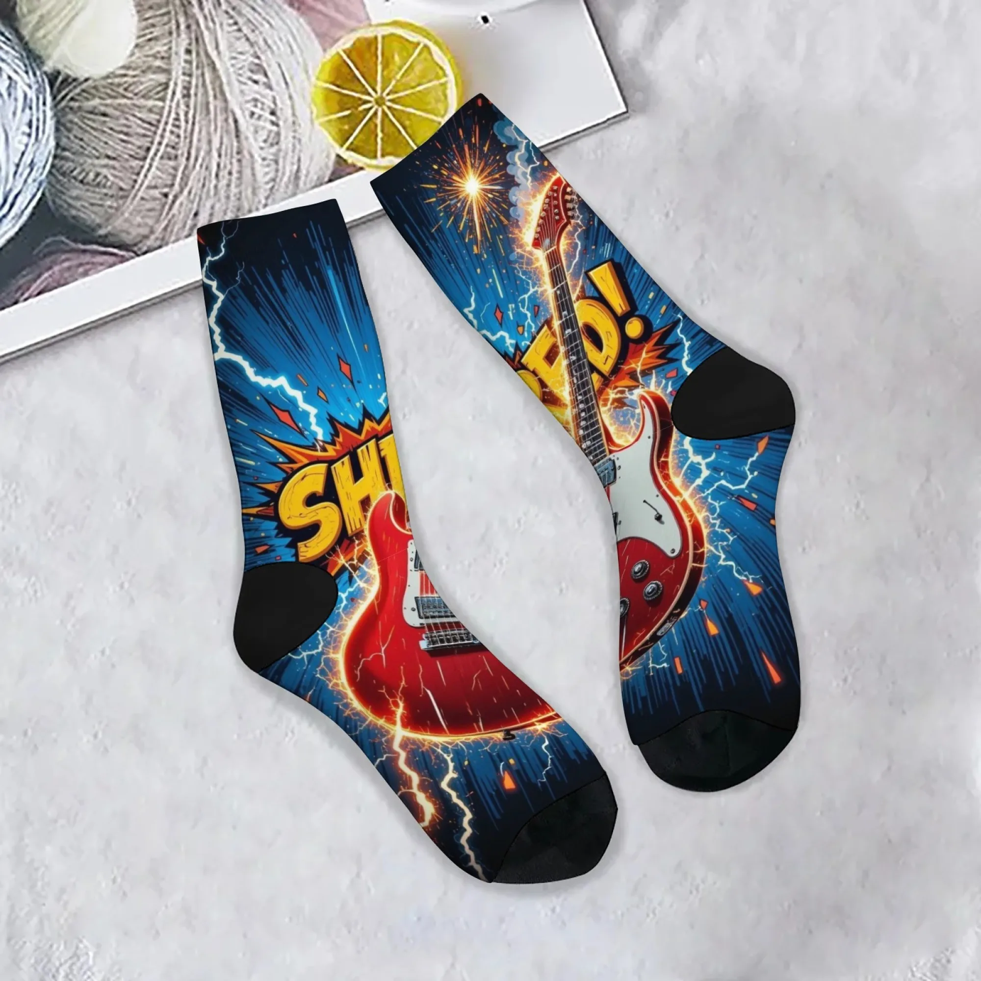 Lightning Guitar Crazy Rock Herrensocken Neuheit Lustige Crew Socken Harajuku Stil Straße Hip-Hop Retro Mode Socken Party Geschenk