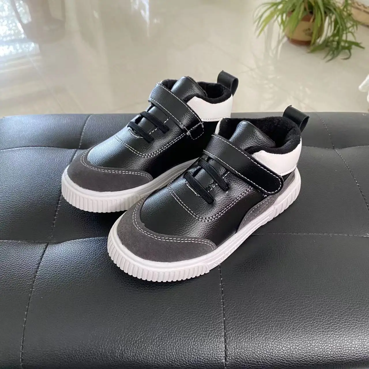 2022 New Fashion Baby Casual Shoes Kids Autumn Boy Sneakers Shoe Toddler Pu Leather Children Shoe Black White 1 2 3 4 5 6 Years