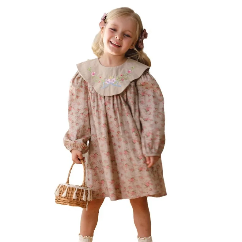 Children's Retro Floral Doll Collar Girls' Dress with Floral Embroidery Princess Skirt