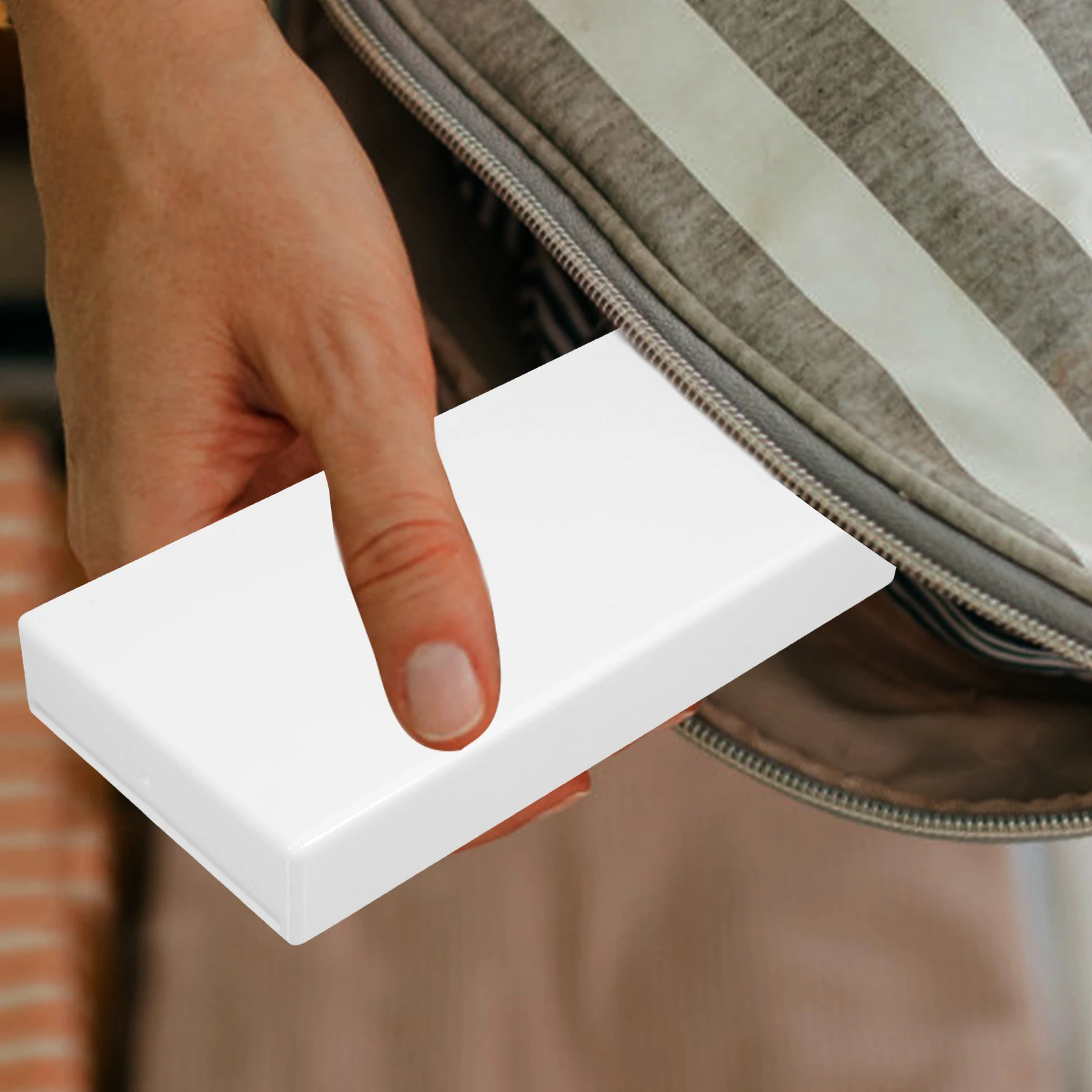 Рисунок 5 - Белый детский сейф для денег