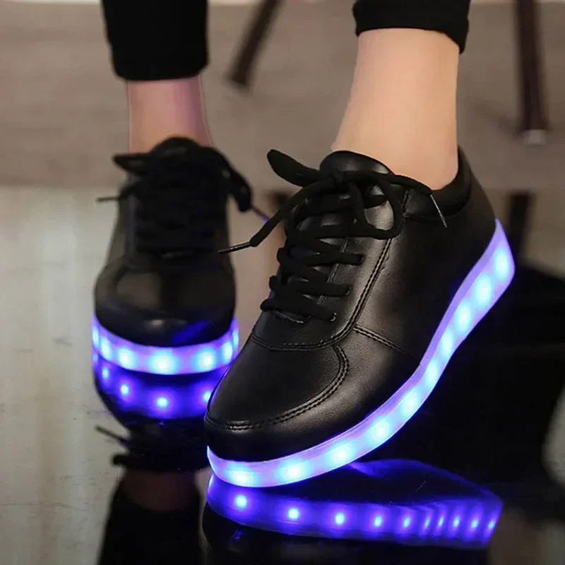 Size 33-41 Children Glowing Sneakers with Light Shoes Luminous Sneakers for Boys Girls with Backlight Kid Luminous Sole